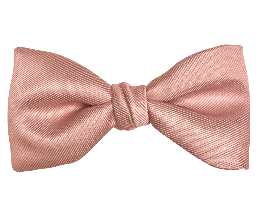 LOVE BLUSH HAND-KNOT BOW TIE